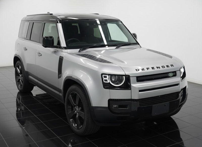 Land Rover Defender (L663) RHD Auto