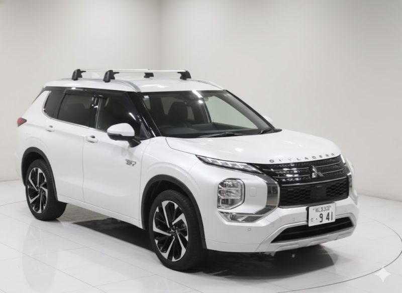 Mitsubishi Outlander PHEV 2024