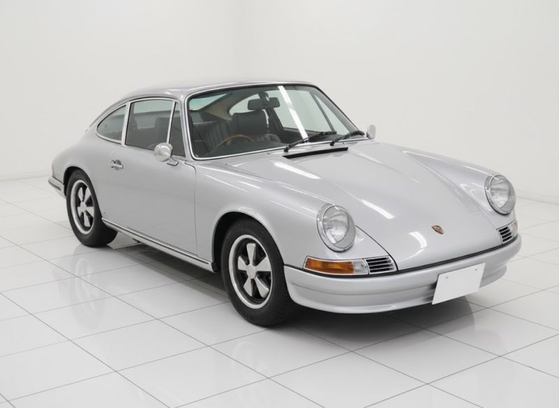 Porsche 911S Coupe 1976 Silver