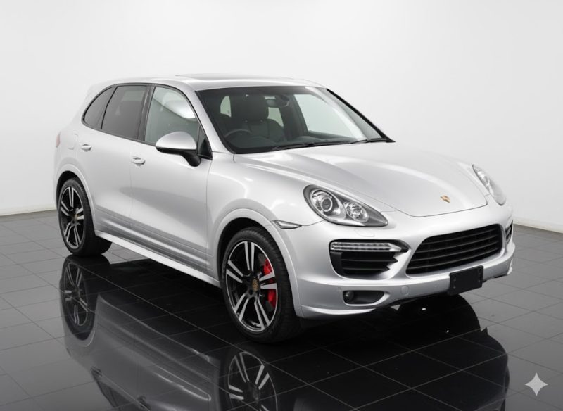 Porsche Cayenne GTS 2012
