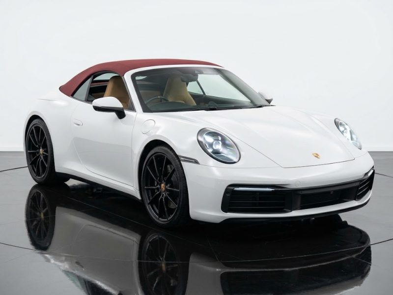 Porsche 911 Carrera Cabriolet 2017