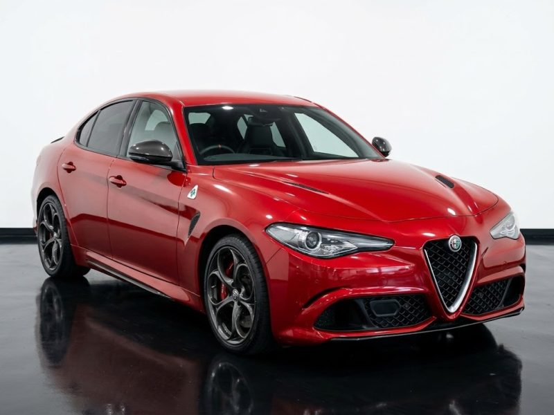 Alfa Romeo Giulia Quadrifoglio 2017