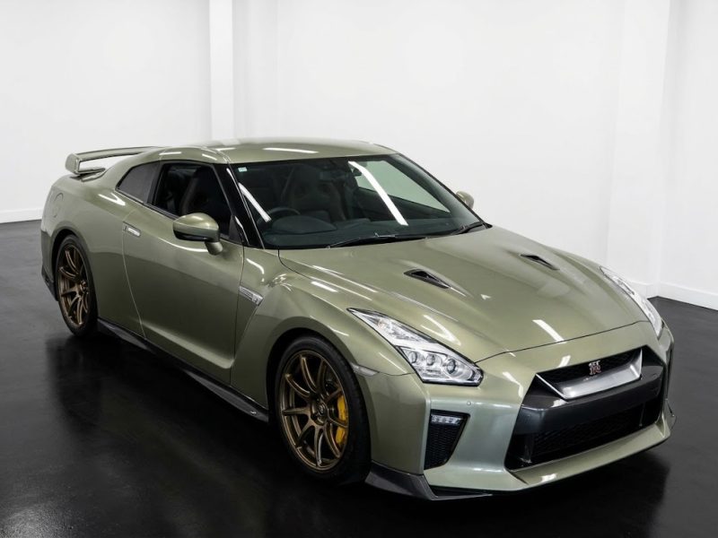 Nissan GT-R Premium Edition T-Spec 2025