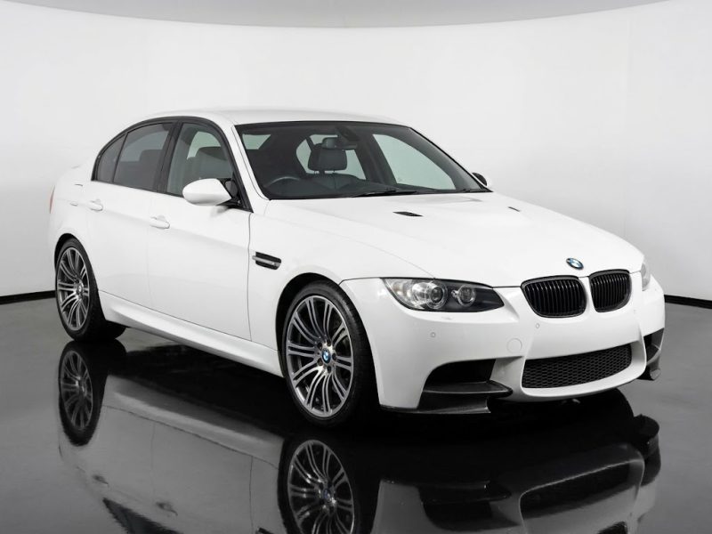BMW M3 2009 (E90 V8)