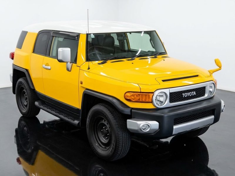 Toyota FJ Cruiser Color Package 2017