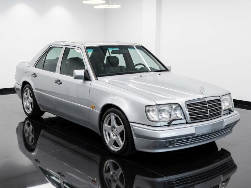 Mercedes AMG E-Class E60 Limited 1995