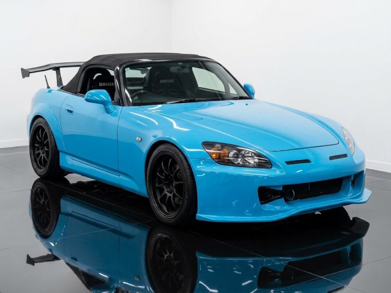 Honda S2000 AP2 2006