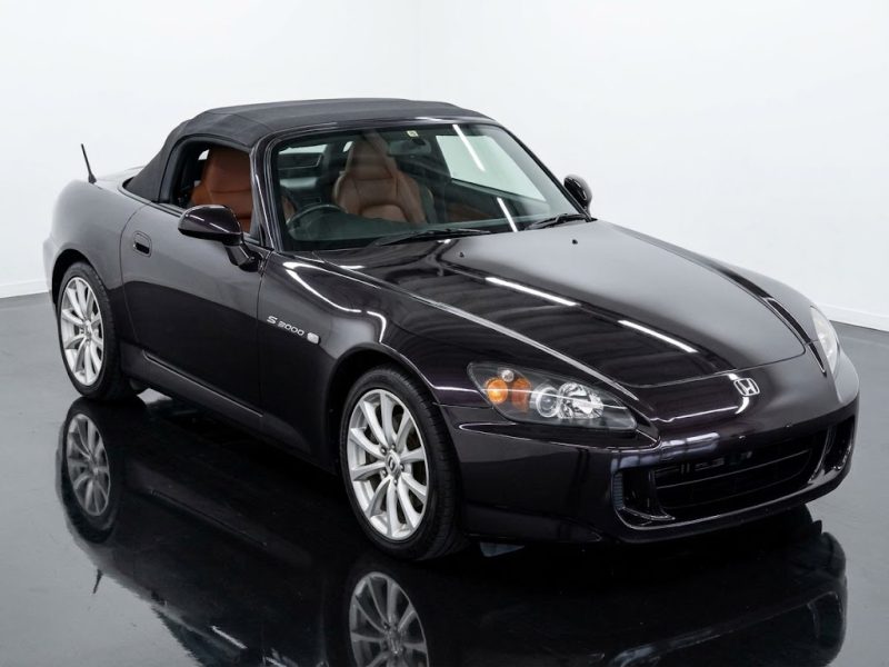 Honda S2000 AP2 2005