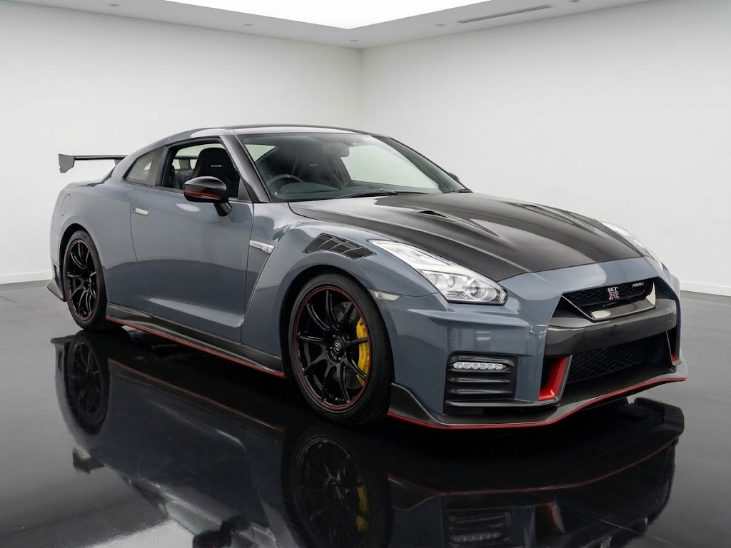 Nissan GT-R NISMO Special Edition 2025 under 1000km imported from Japan