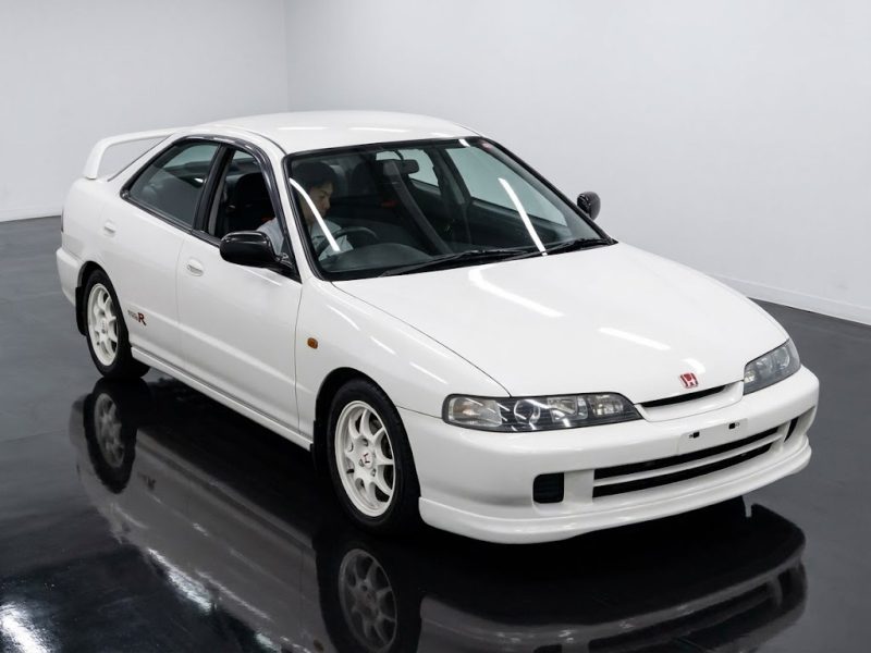 Honda Integra Type R DB8 Championship White manual import from Japan