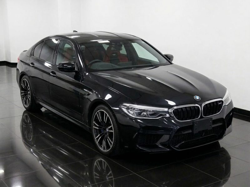 BMW M5 F90 Carbon Black 2019