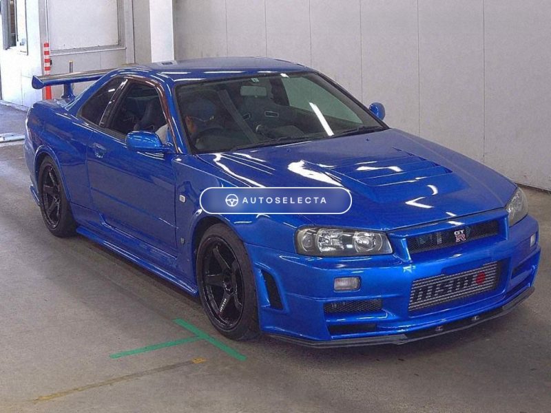 Nissan Skyline GT-R V Spec R34 Front View