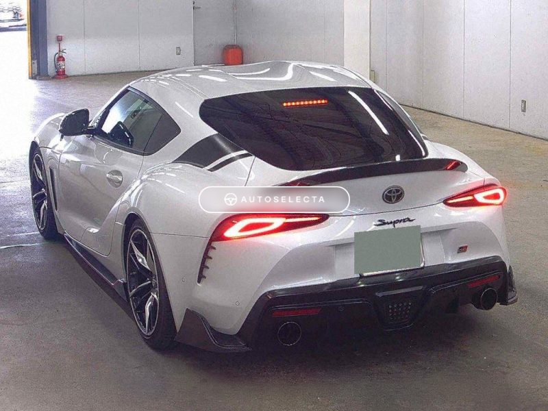 Toyota Supra RZ 2019 Pearl White Japanese import sports car.