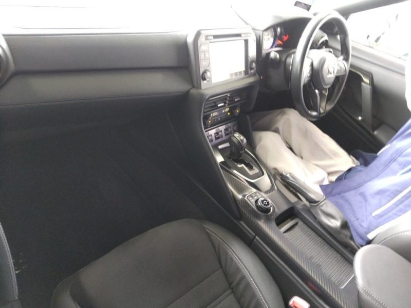 2020 Nissan GT-R Premium Edition auction sheet and vehicle details