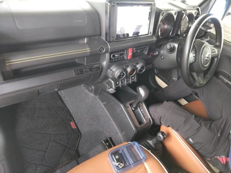 Suzuki Jimny Sierra JC Automatic 2021 wide body Interior dash view