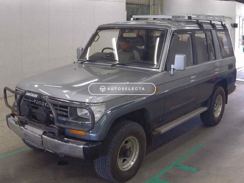 Toyota Land Cruiser Prado EX 1991 Front Angle