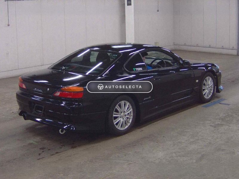 Nissan Silvia Spec R S15 Modified Example
