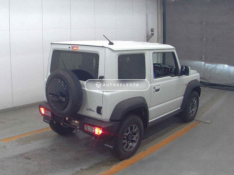Suzuki Jimny Sierra alloy wheels and off road stance