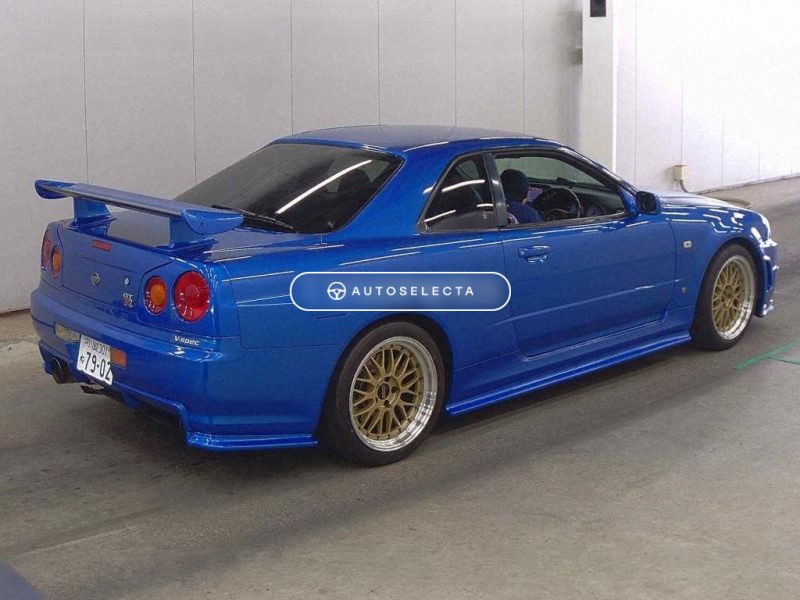 Nissan Skyline GT-R V-Spec Rear Three Quarter View