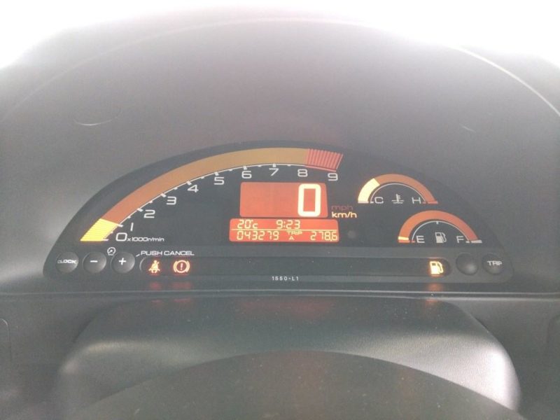 Honda S2000 Type S Mileage Display 43277km