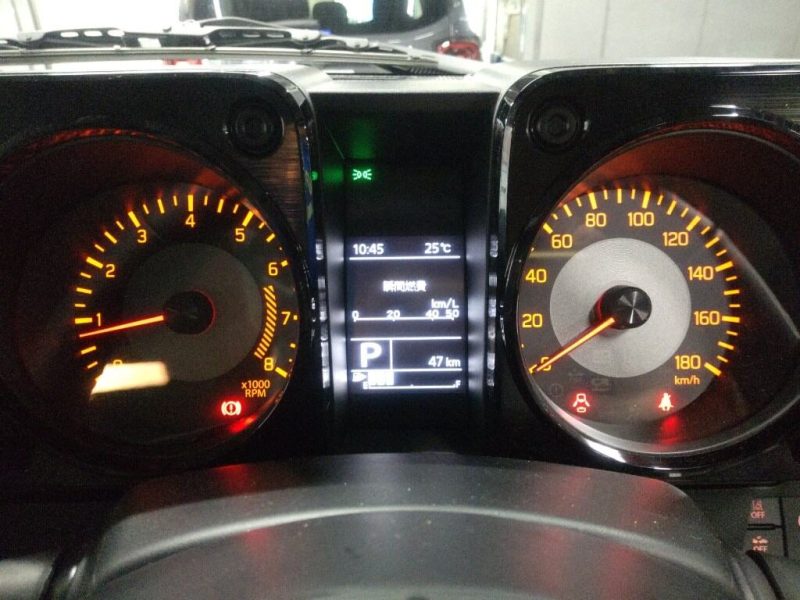 Suzuki Jimny Nomade FC Black Interior Dashboard